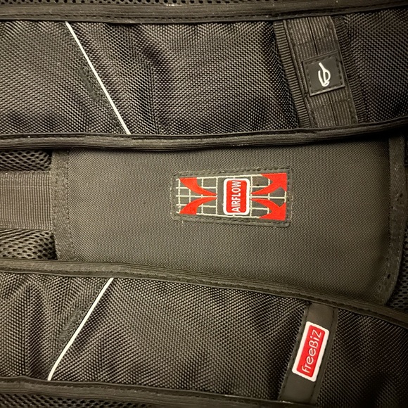 Gaming backpack - Picture 1 of 4